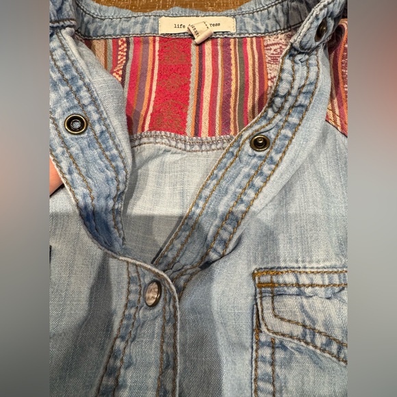Life in Progress Western Boho Denim Shirt - Picture 15 of 16